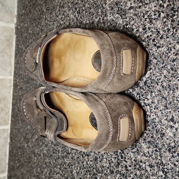 Montana slip on Flatts - Picture 3 of 5